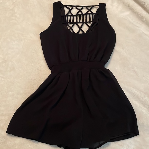 Black Lace Back Romper size XS - Picture 3 of 10